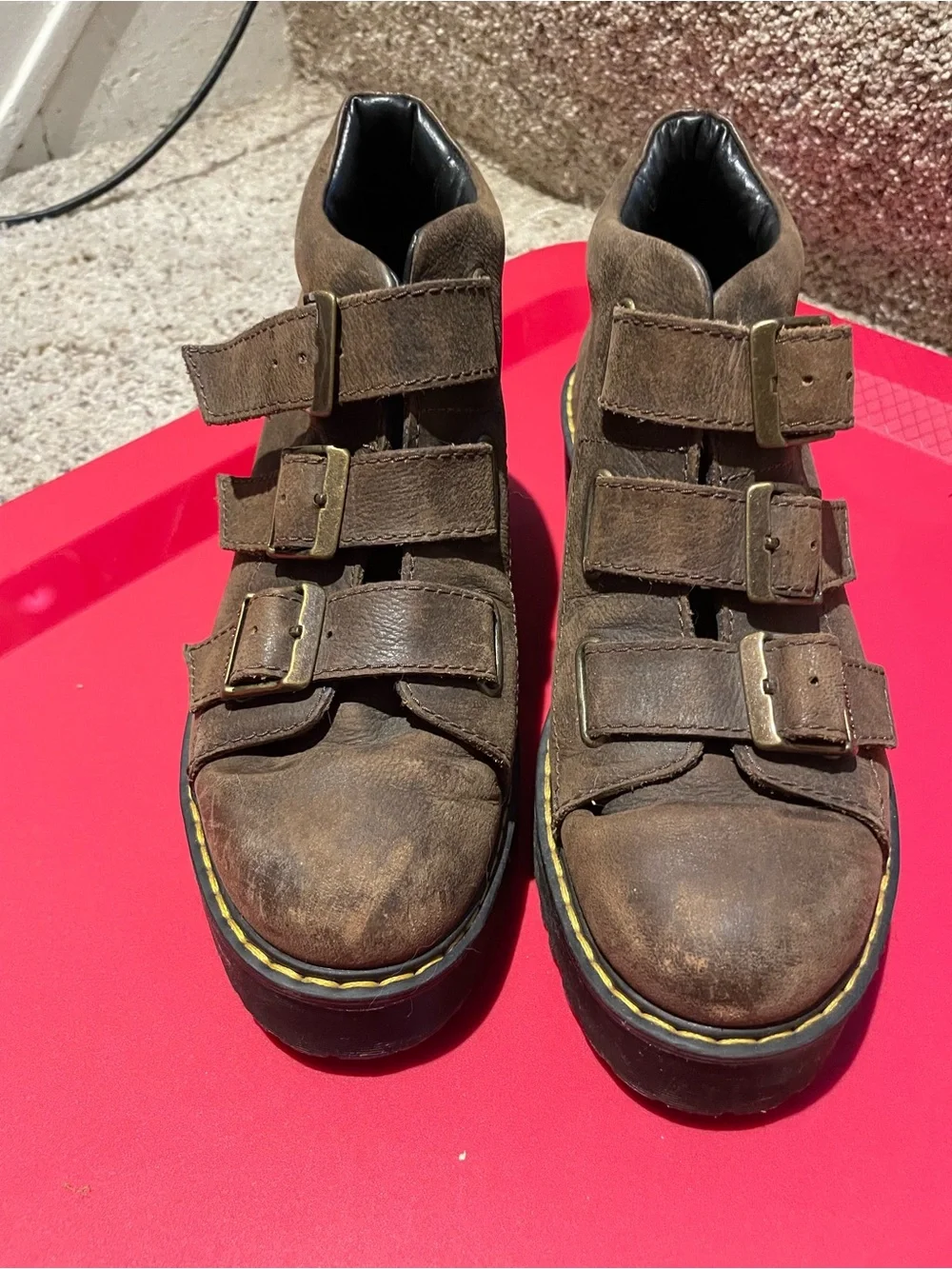 Dr. Martens chunky dr